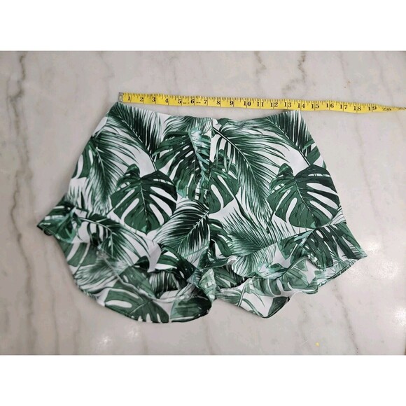 Guess Los Angeles Green Palm Leaf Print Shorts Women's Size Small - Picture 3 of 6